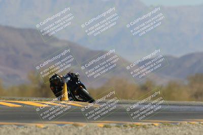 media/Apr-09-2023-SoCal Trackdays (Sun) [[333f347954]]/Turn 14 (1015am)/